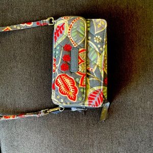 Vera Bradley crossbody, only used one time!